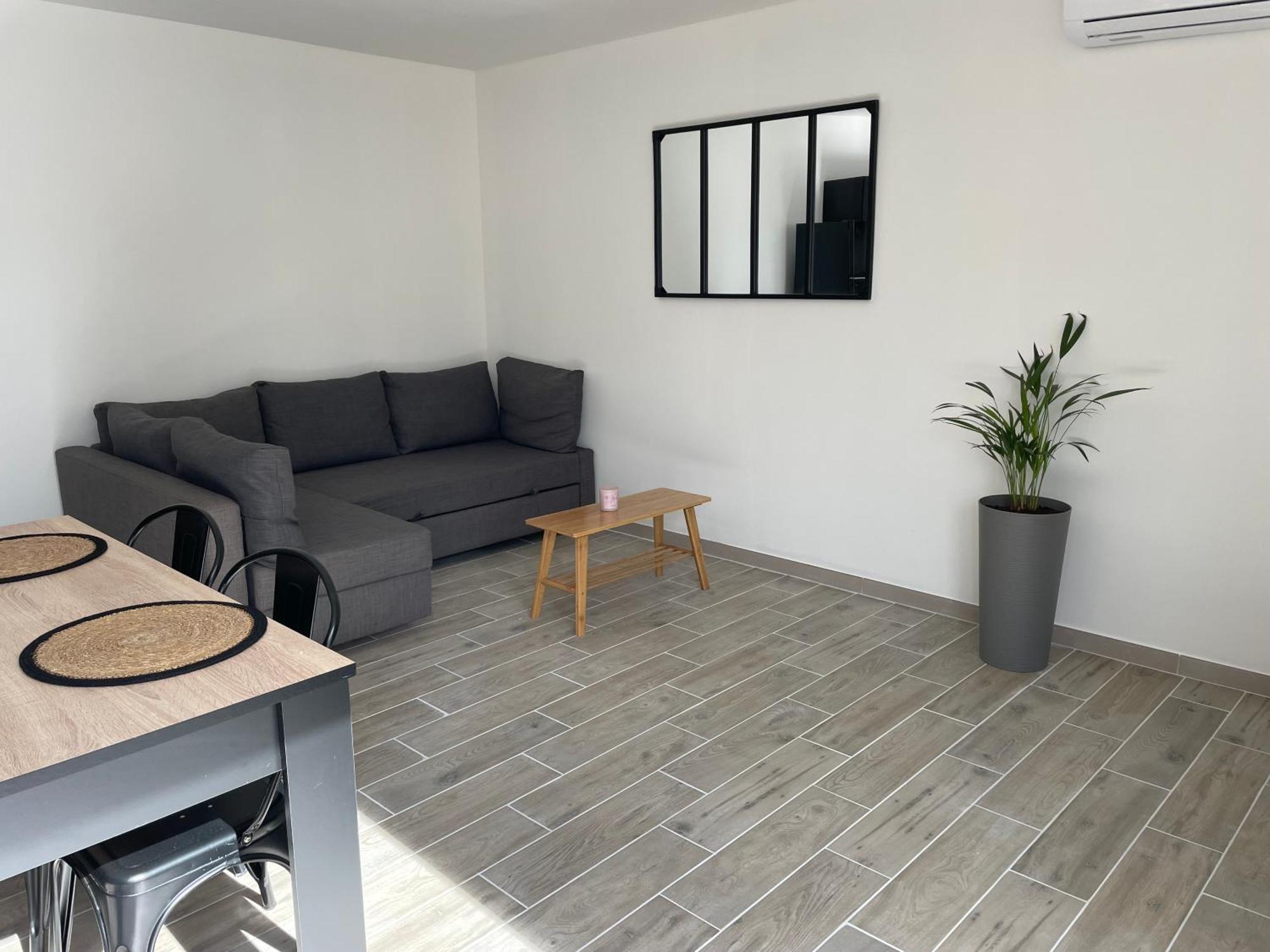 Maison De 40M2 Avec Jardin De 50M2 Orange  Bagian luar foto
